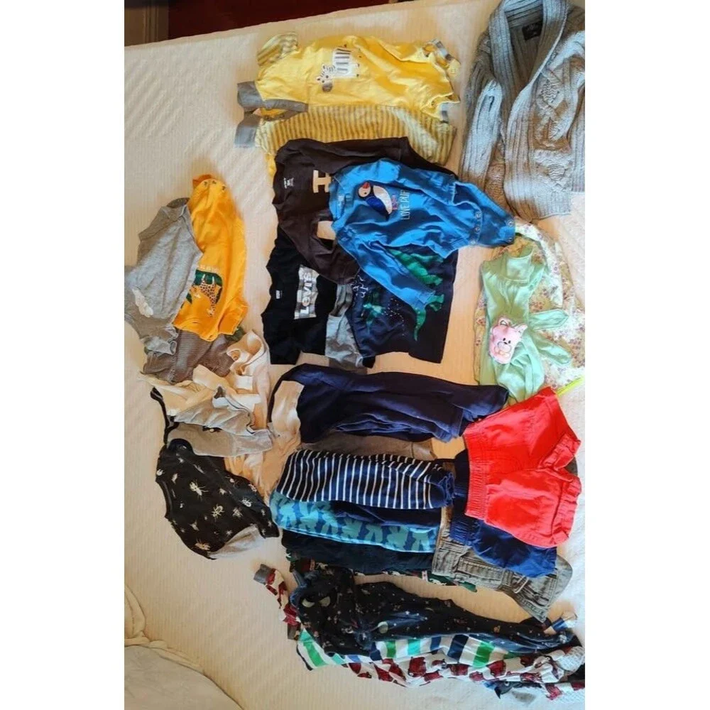 Huge 43pcs of 12-18m baby infant toddler Clothing Lot bundle assorted